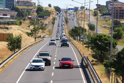 İstanbul-Tekirdağ kara yolunda bayram yoğunluğu