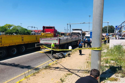 Motosiklet tırın altına girdi: 1 ölü 1 yaralı 