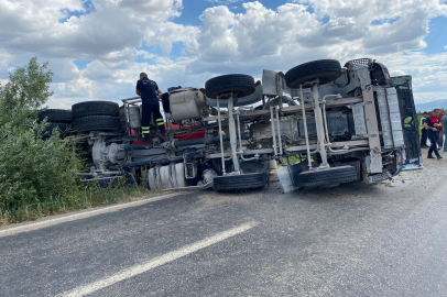 Beton mikseri devrildi: 1 yaralı   