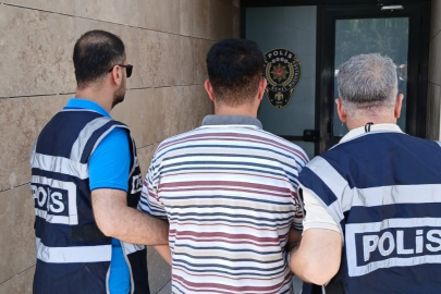 Çeşitli suçlardan aranan 2 şahsı polis yakaladı   