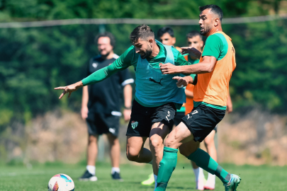 Bursaspor dar alanda çalıştı   