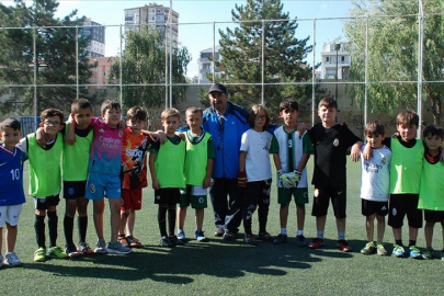 Yarım asra yakın süredir genç yetenekleri futbola kazandırıyor