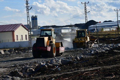 Türkgözü Gümrük Kapısı'nda yapımına başlanan tır parkıyla araç yoğunluğu önlenecek